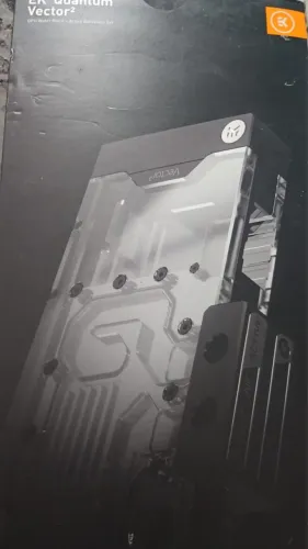 RTX 4090 waterblock - ek quantum vector trio
