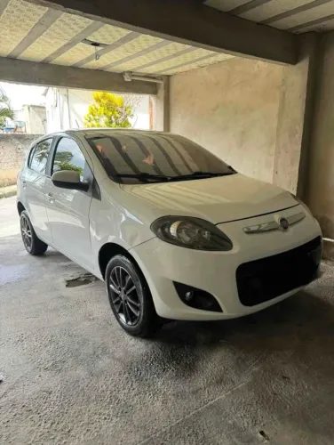 Fiat Palio Essence 1.6 Flex 16V 5P 2015