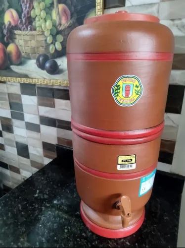 Filtro de Barro 16 Litros (8+8L) com Vela de Carvão Ativado Tripla Ação, Torneira e Boia
