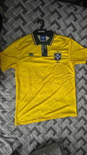 Camisa Retrô Seleção Brasileira 1993 - Tamanho GG (Pronta Entrega)