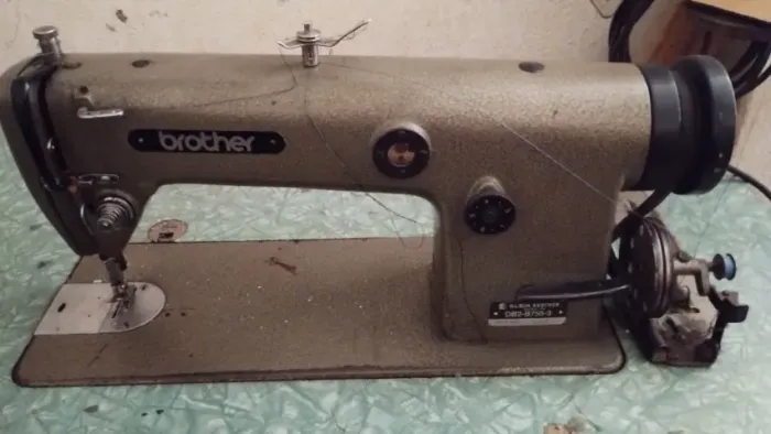 Maquina de Costura Reta Brother Elgin db2b755-3