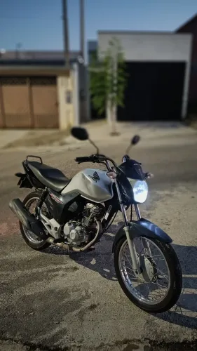 VENDO 160 STAR 23/24 TABELA 16800 IPVA E LICENCIAMENTO PAGO ATE MES 10