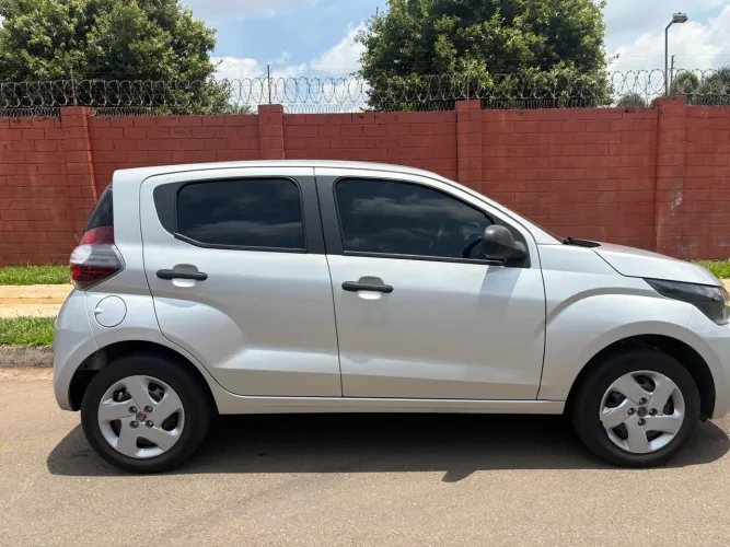 Fiat Mobi Like 1.0 Fire Flex 5P. 2020