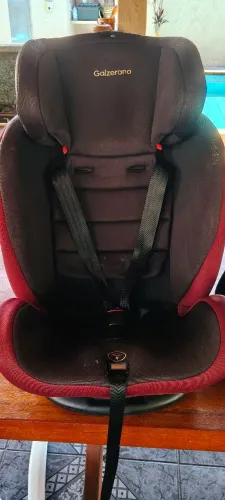 Cadeirinha com isofix e rotação
