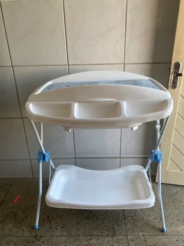 Banheira com trocador