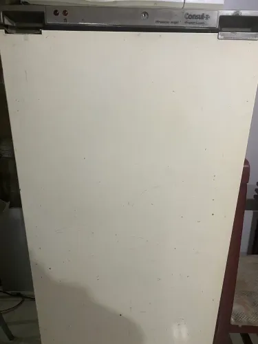 Quero vendeu um frize