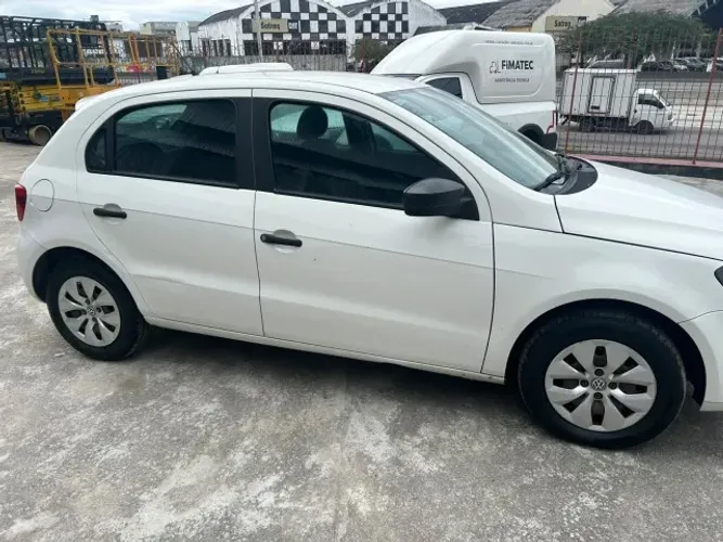 Volkswagen Gol Geração VI Trendline 1.6 8V Total Flex Mec. 4P 2016