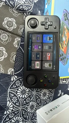 Anbernic RG35XX H com cartão original Sandisk A1 de 128gb