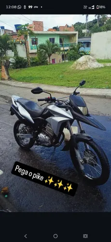 Xre 2011 vender ou trocar em carro