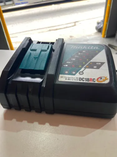 Carregador Makita 18v 220v