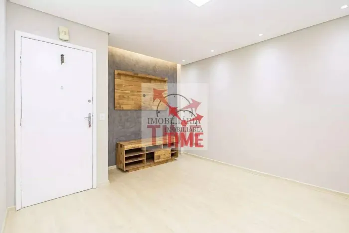 Apartamento com 2 dormitórios para alugar, 50 m² por R$ 2.756,00 - Portão - Curitiba/PR