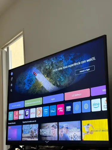Smart TV LG 50" UHD AI 4K UA85 2025 50UA8550PSA