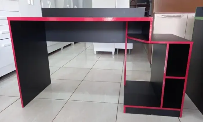 MESA PARA COMPUTADOR $449