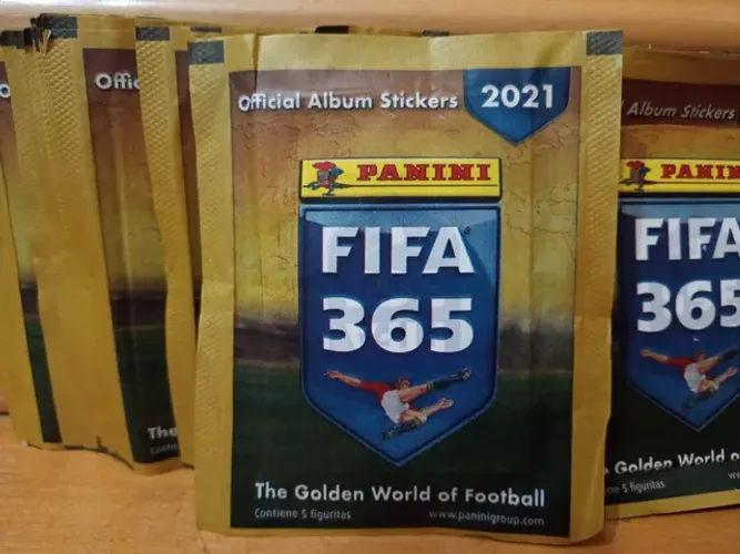 Kit 40 Envelopes Lacrados FIFA 2021