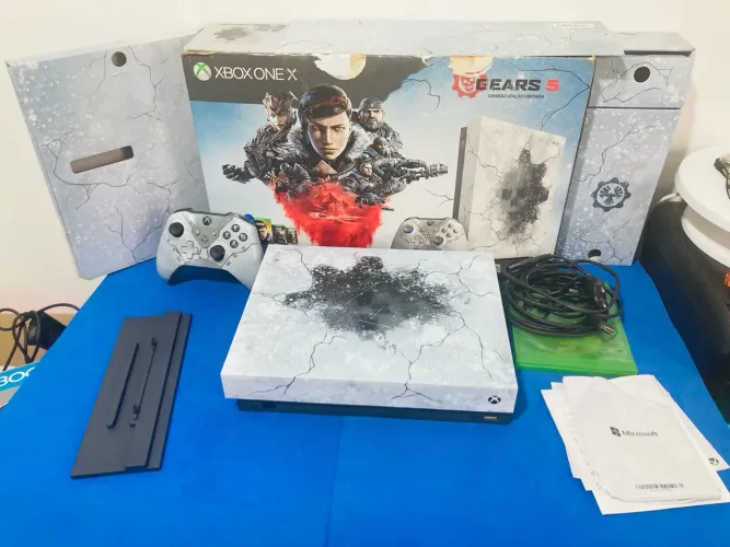 Console xbox one x gears of war