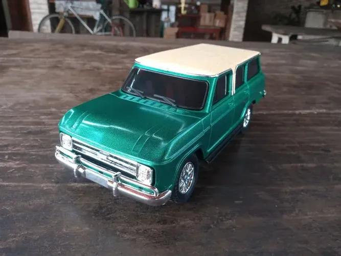 Miniatura veraneio plástico 