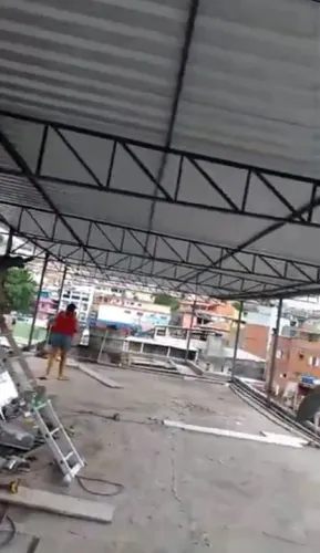Cobertura metálica