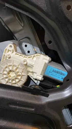 Máquina De Vidro Porta D.e Chery Tiggo 5x 18/24