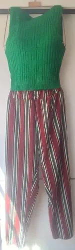 Calça leve tam 40/42 SEMI NOVA