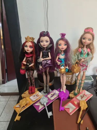 Bonecas Ever After High - 3 personagens