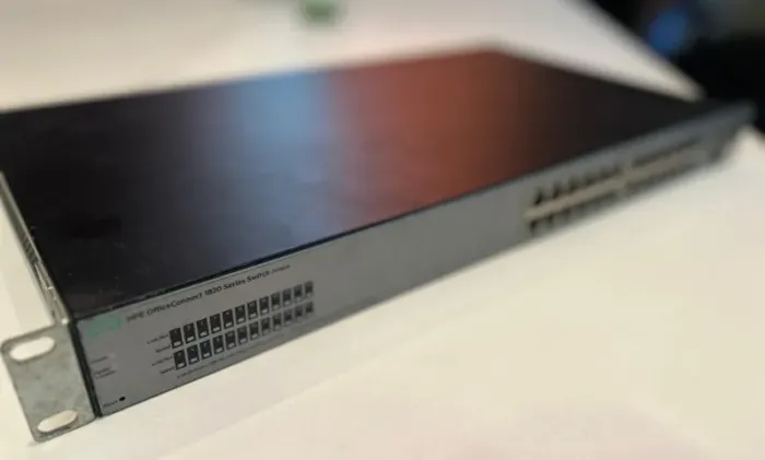 PRA VENDER LOGO Switch 24 Portas Gigabit