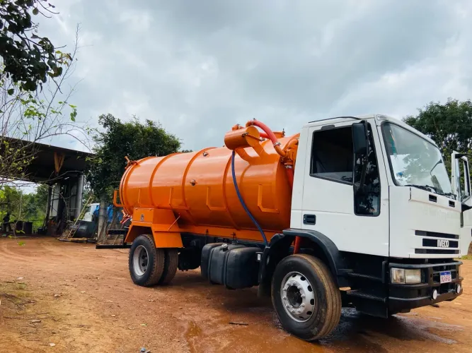 Tanque limpa fossa