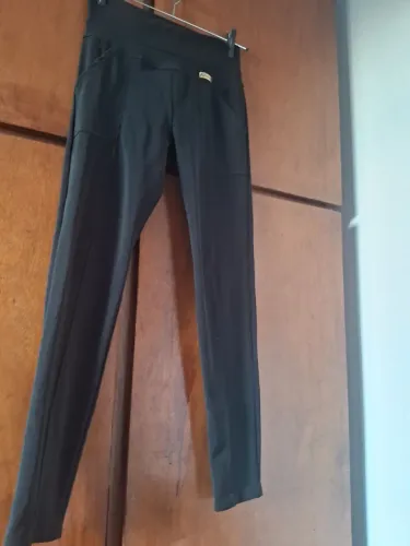 Calça legging preta