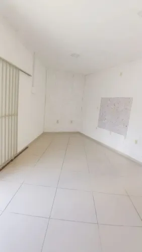 Aluga-se Sala Comercial 