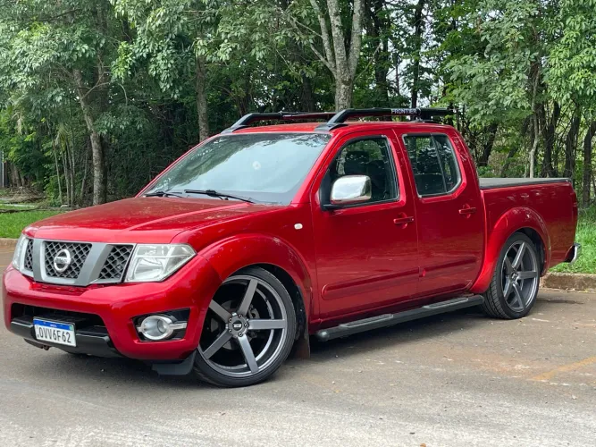 Nissan Frontier SL CD 4X4 2.5tb Diesel AUT 2014