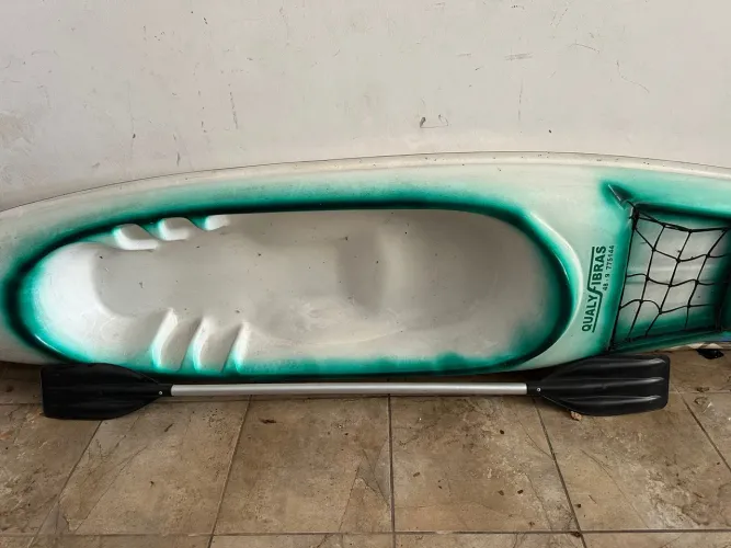 Caiaque Qualyibras com Remo - Perfeito para Aventura!