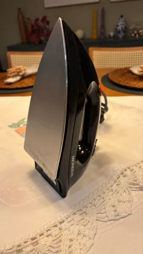 Ferro de passar mondial 220v