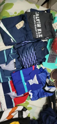 Final de estoque de algumas roupas 