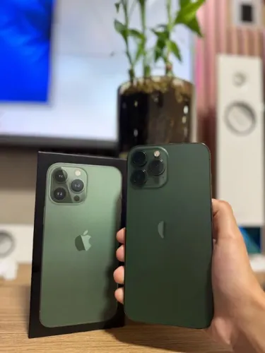 iPhone 13 Pro Max 256GB Cor green 87 de saúde (SEMINOVO COM GARANTIA)