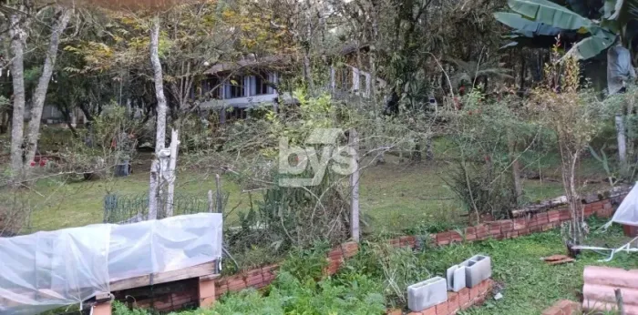 CHÁCARA à venda com 5050m² por R$ 950.000,00 no bairro Curralinho - SÃO JOSÉ DOS PINHAIS /