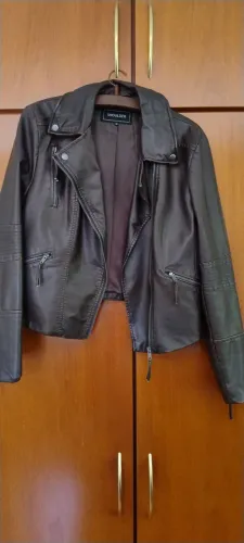 Jaqueta de Couro Marrom Feminina