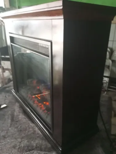 Aquecedor Lareira Portátil com Rodinhas em 3D 