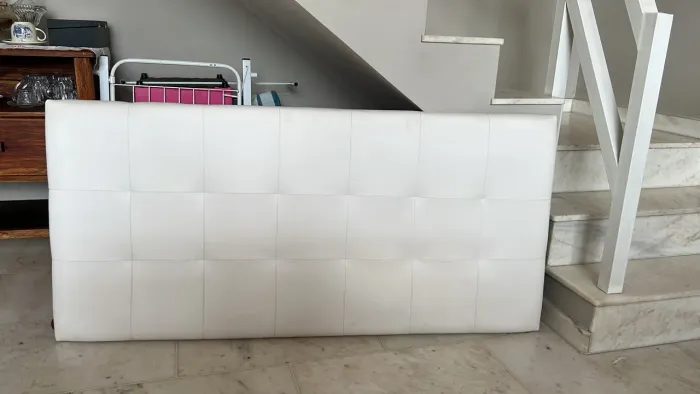 Cabeceira cama Casal Marca Etna em perfeito estado!