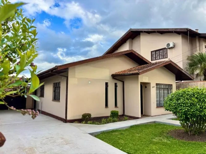 Casa de Alvenaria 120m² em Terreno de 520m²