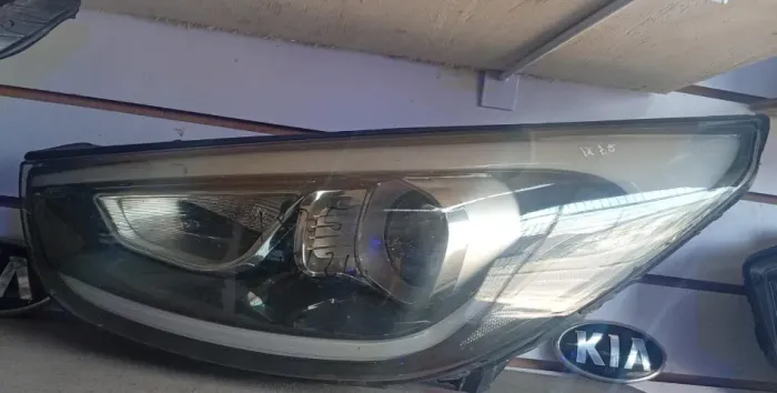 FAROL COM LED IX35 LH 16/21