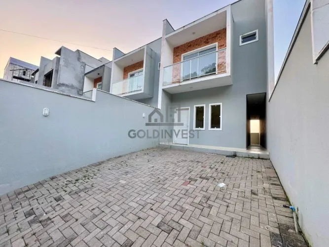 Sobrado geminado com 3 quartos no Loteamento Jardim Azaleia, bairro Planalto