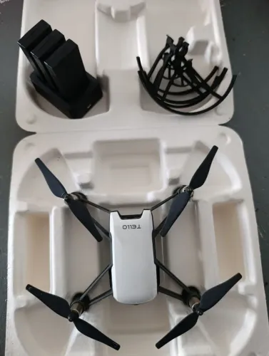 Drone Tello com Acessórios -  na Caixa