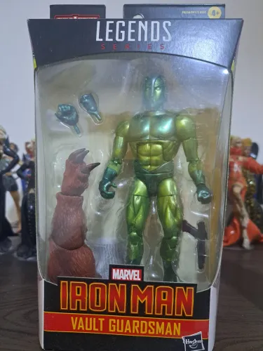 Vault Guardian Marvel Legends 