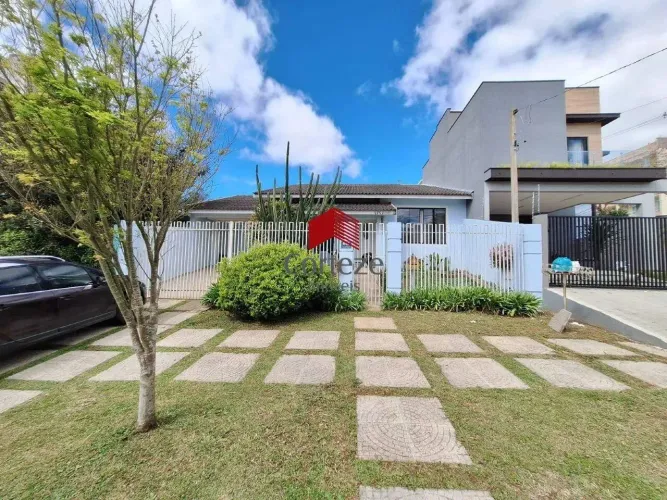 Casa com 200m² 3 quartos, à venda, no bairro Cidade Jardim em São José dos Pinhais