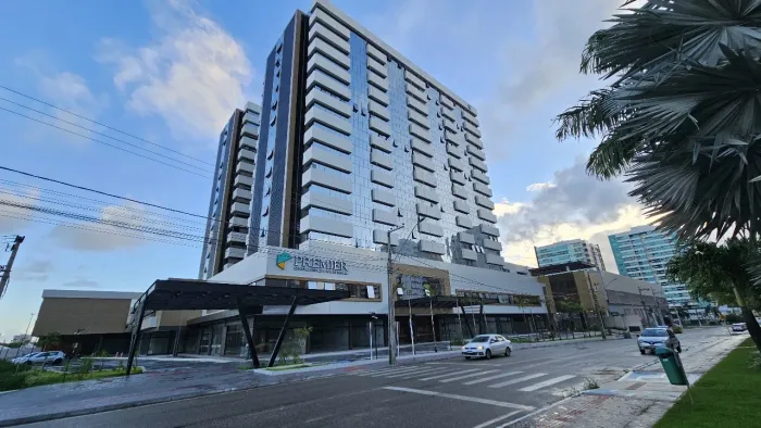 Centro Empresarial Premier