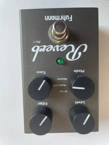 VENDE-SE PEDAL REVERB RV1 Fuhrmann