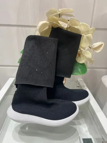 Bota Perfumaria Oficial / Pituchinhus Tam 35