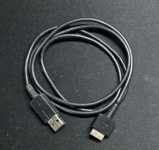 Cabo USB para psvita Fat original