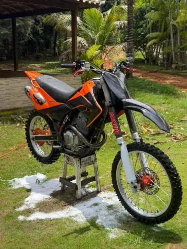 Tornado 250