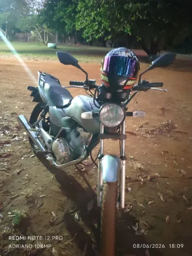 Titan 125 ano 2000