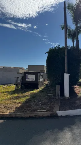 Terreno no condomínio Residencial Nevada - aceito carro